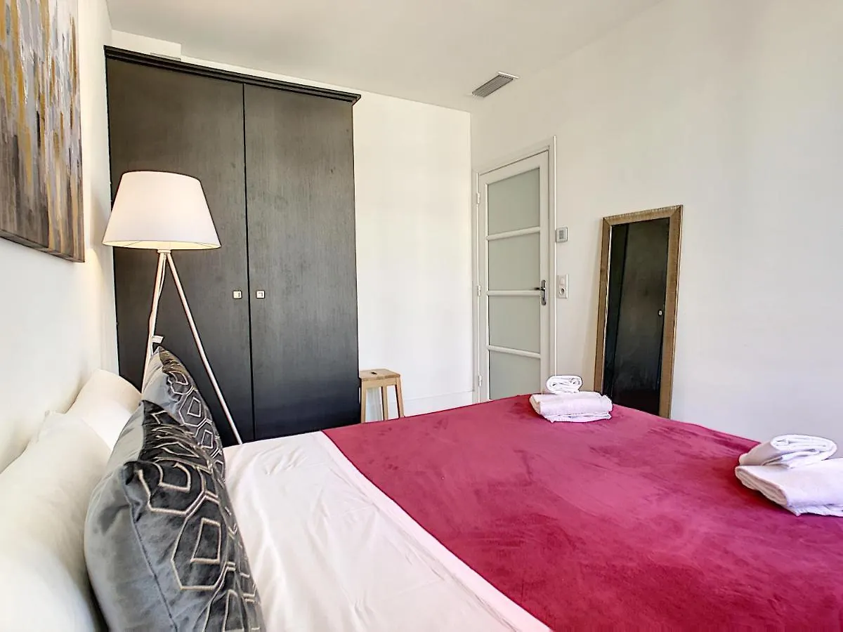 Apartment Nestor&Jeeves - Gloria Beach - Very Close Sea - Prestigious Building Nice